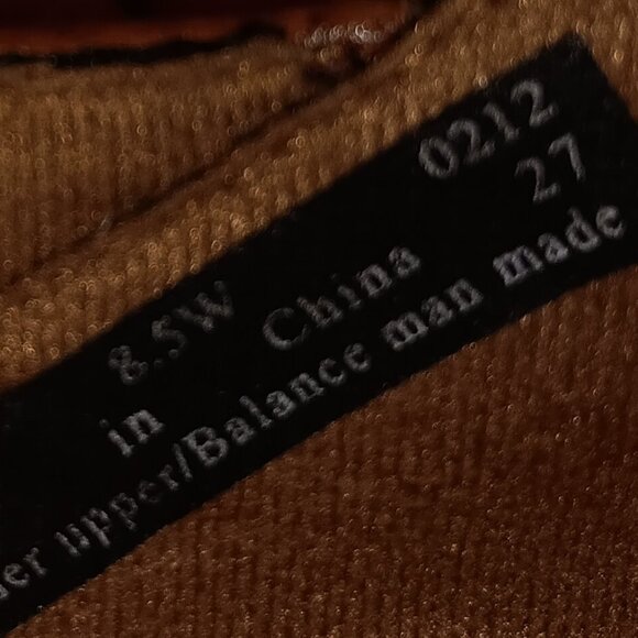 Clarks Bendables Leather MaryJanes with velcro strap 8.5 Wide - Picture 7 of 7